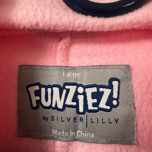 Flamingo 🦩 Onesie or Costume - Picture 4 of 6